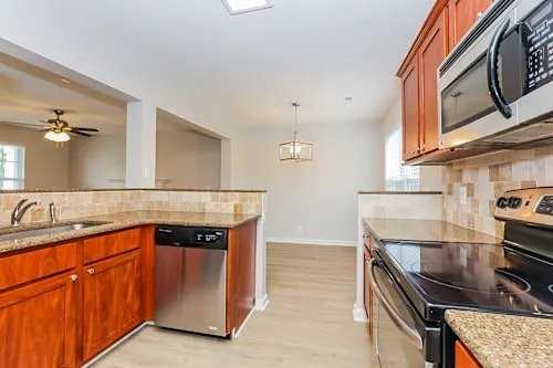 1894 Brookmeadow Ln - Photo 5 of 7