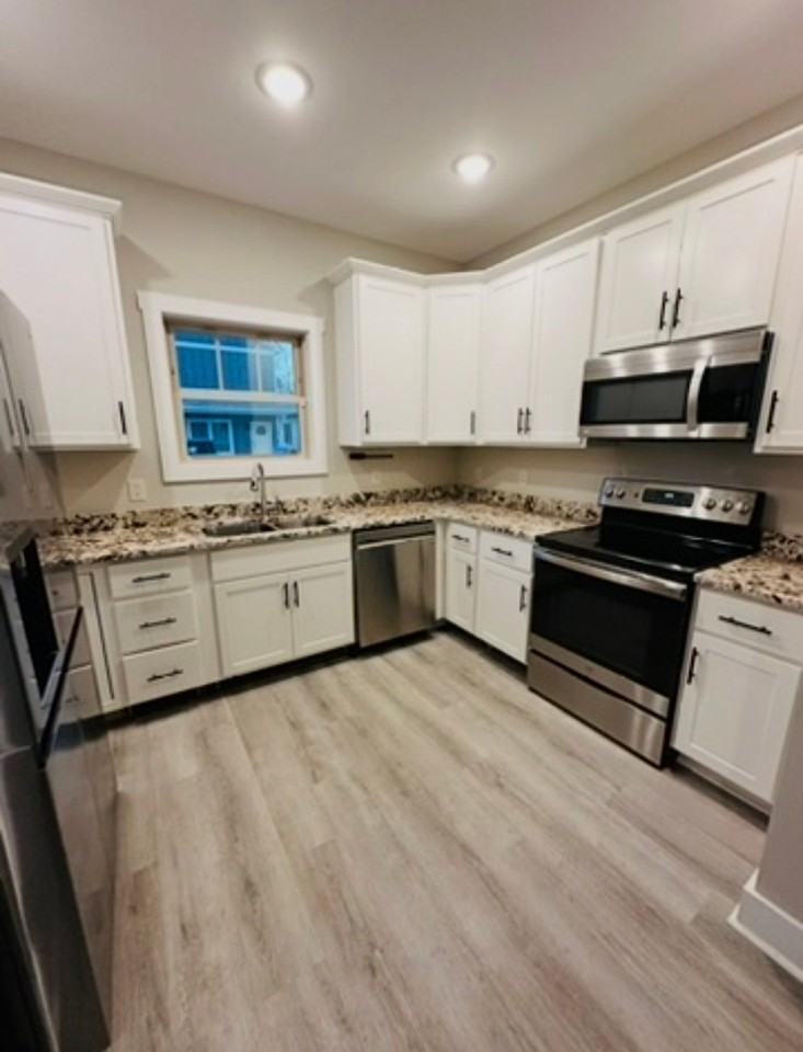 47 Wheeler Rd - Photo 3 of 20