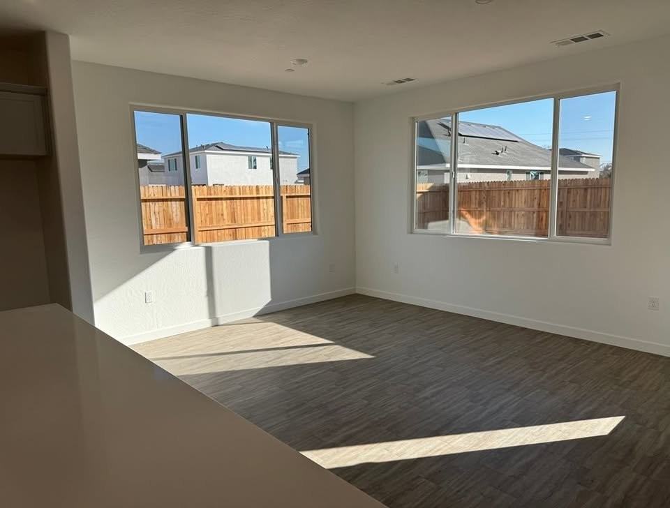5883 W Austin Way - Photo 4 of 20