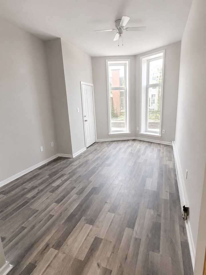 2016 Linden Ave #B - Photo 3 of 10