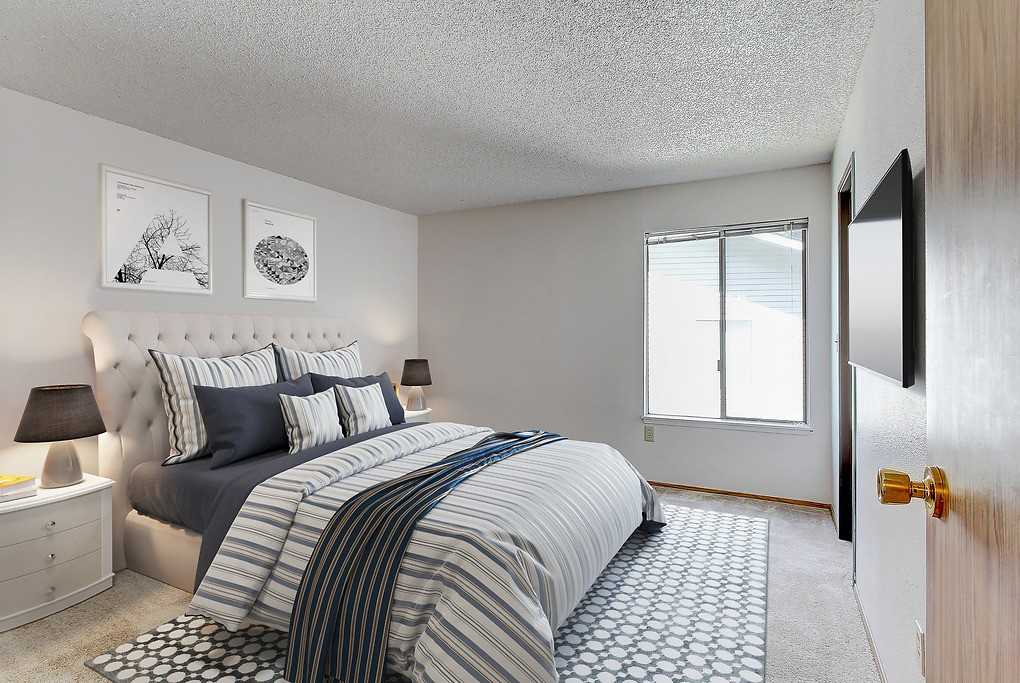 Cedar Terrace - Photo 7 of 41