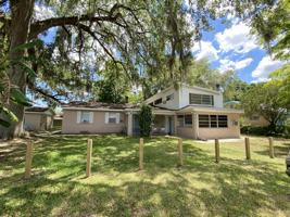 featured image of 1008 Meadows Ave