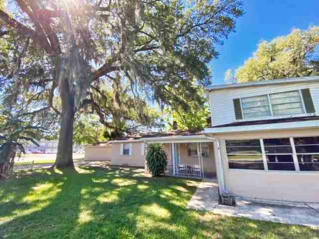 1008 Meadows Avenue, Unit C - Photo 5 of 13