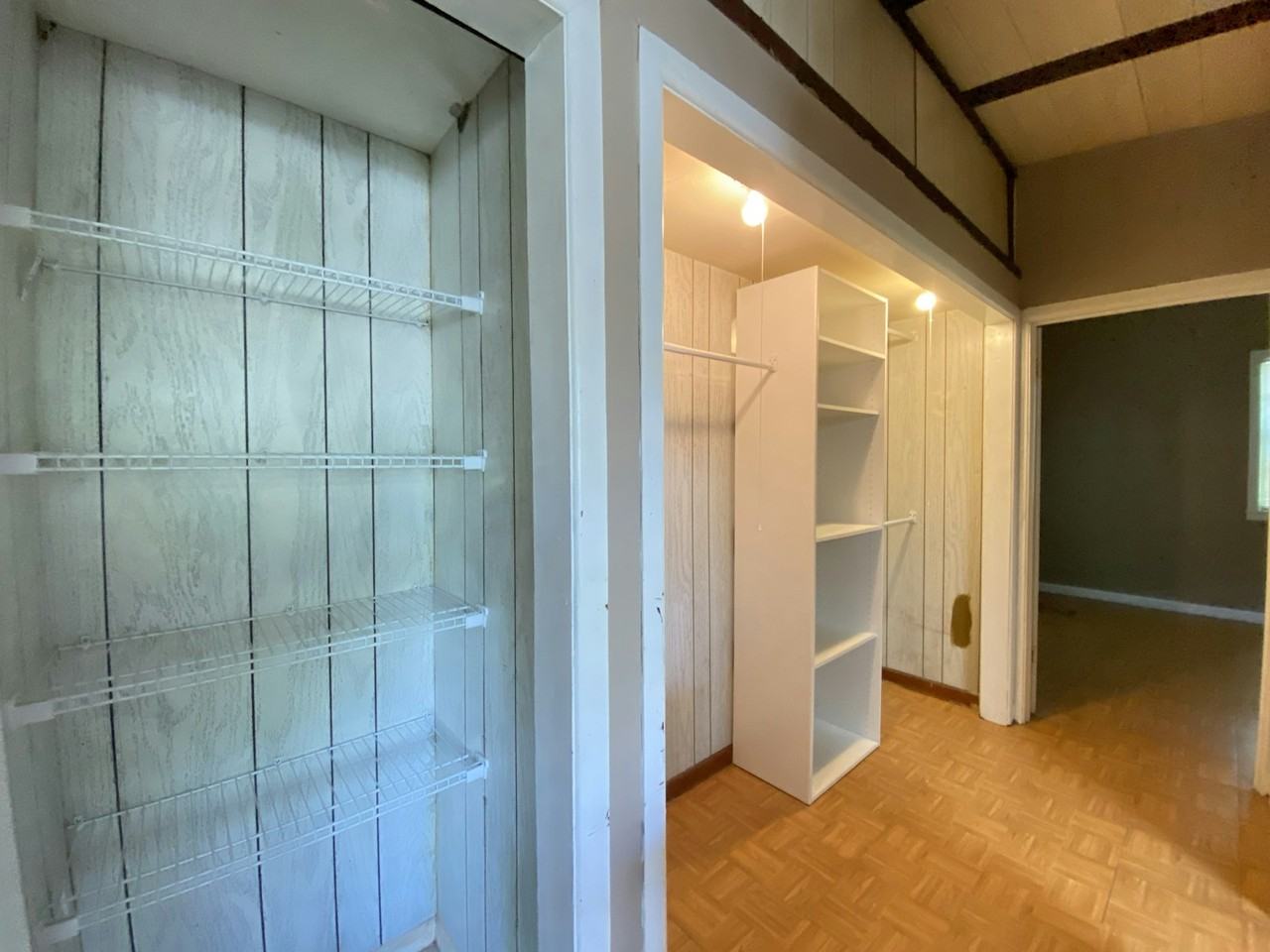 1008 Meadows Avenue, Unit C - Photo 6 of 13