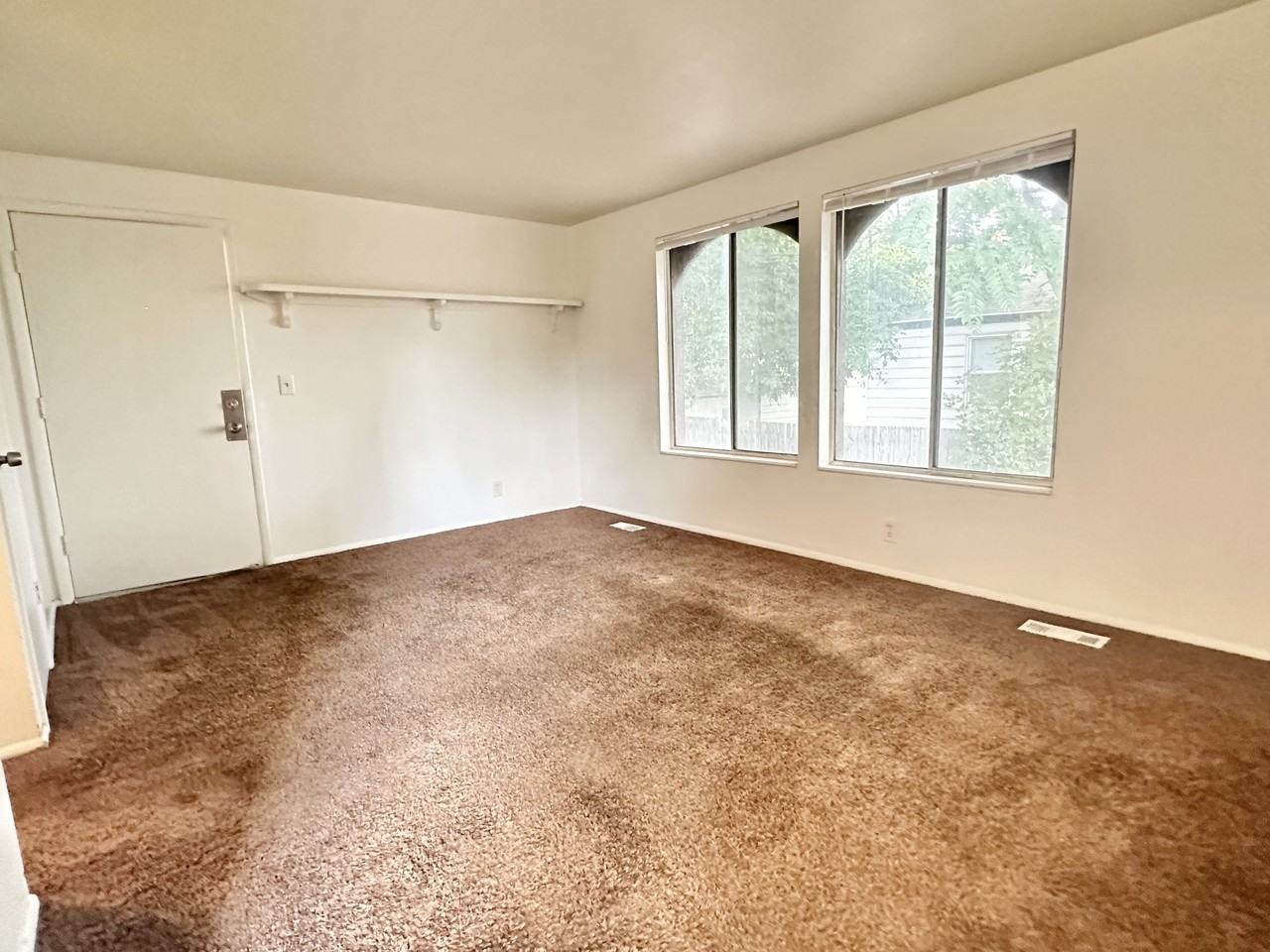 2175 South 300 East - Photo 2 of 17