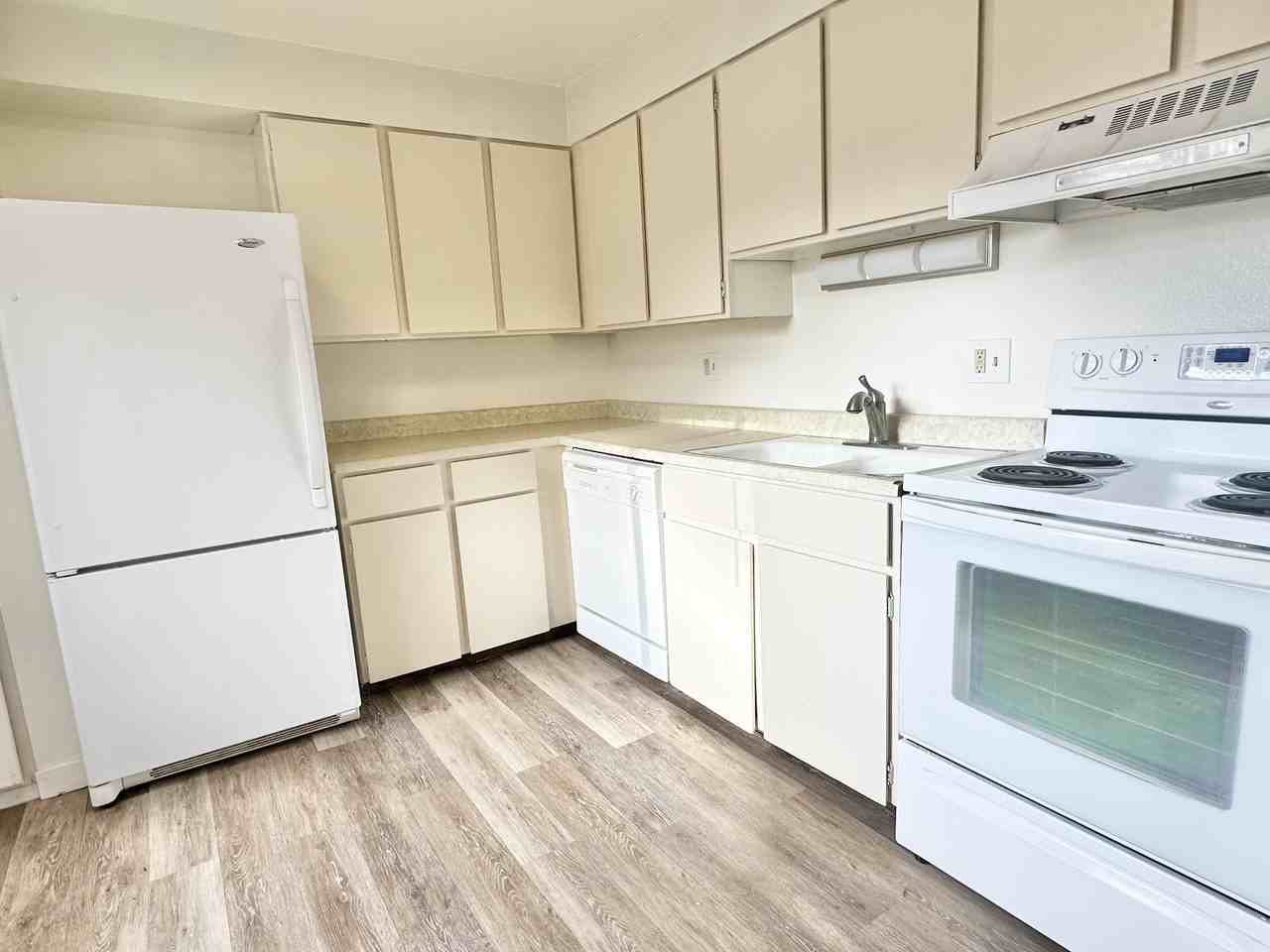 2175 South 300 East - Photo 6 of 17