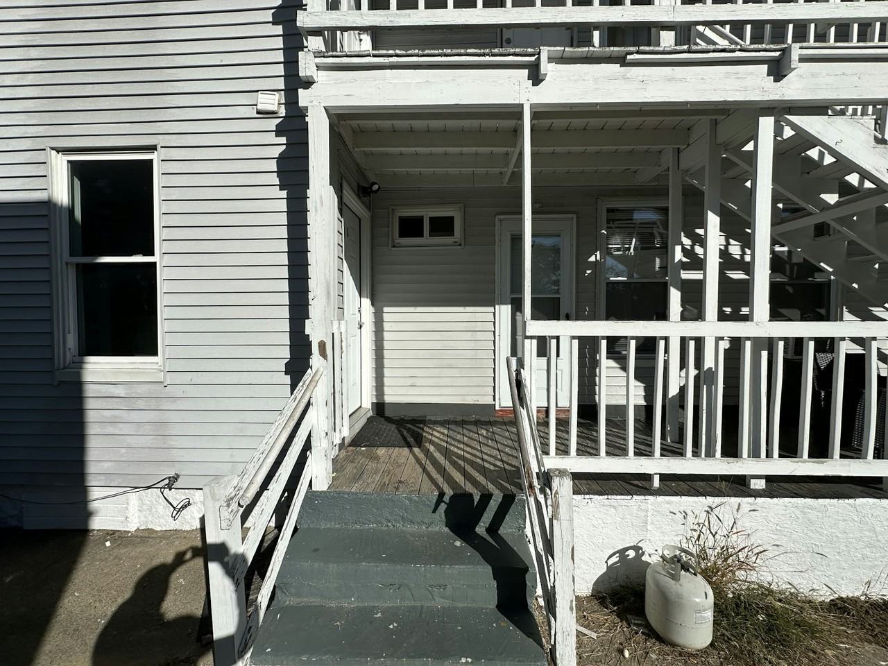 345 Lake Avenue, Unit 3 - Photo 3 of 16