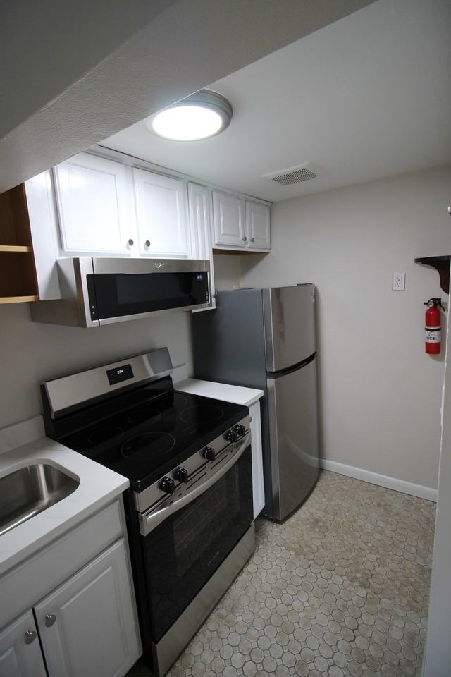 997 Broadway - Photo 4 of 9
