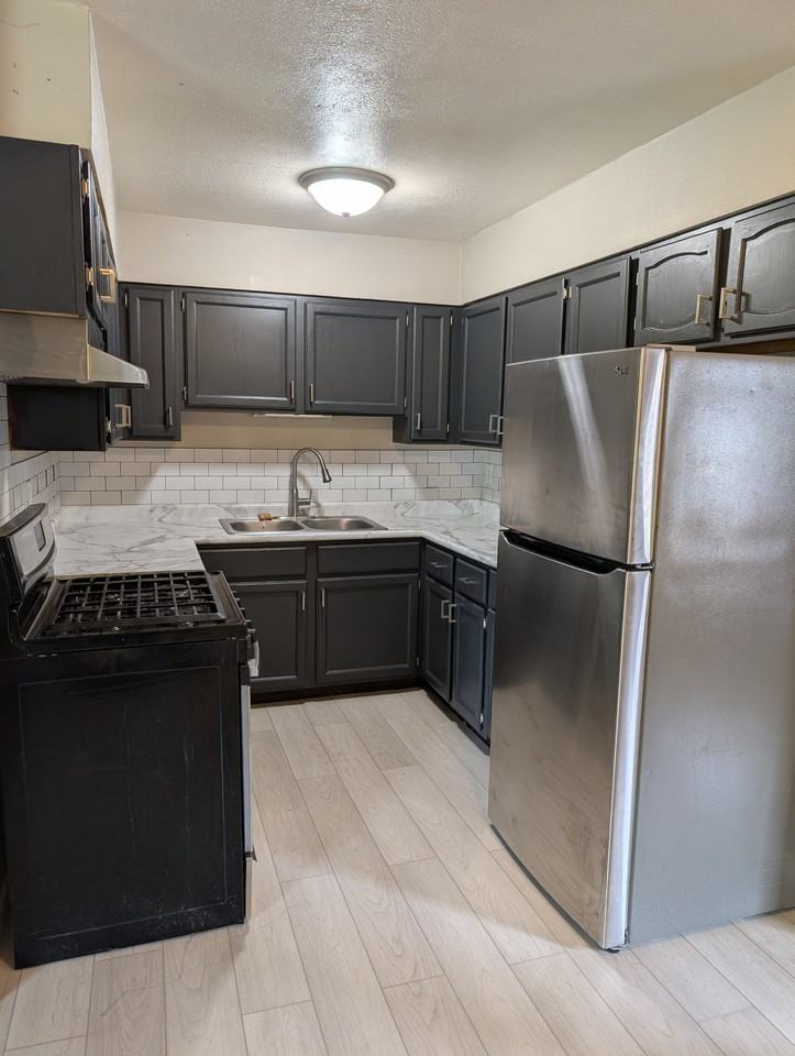 1003 N 5th St #1 - Photo 7 of 21