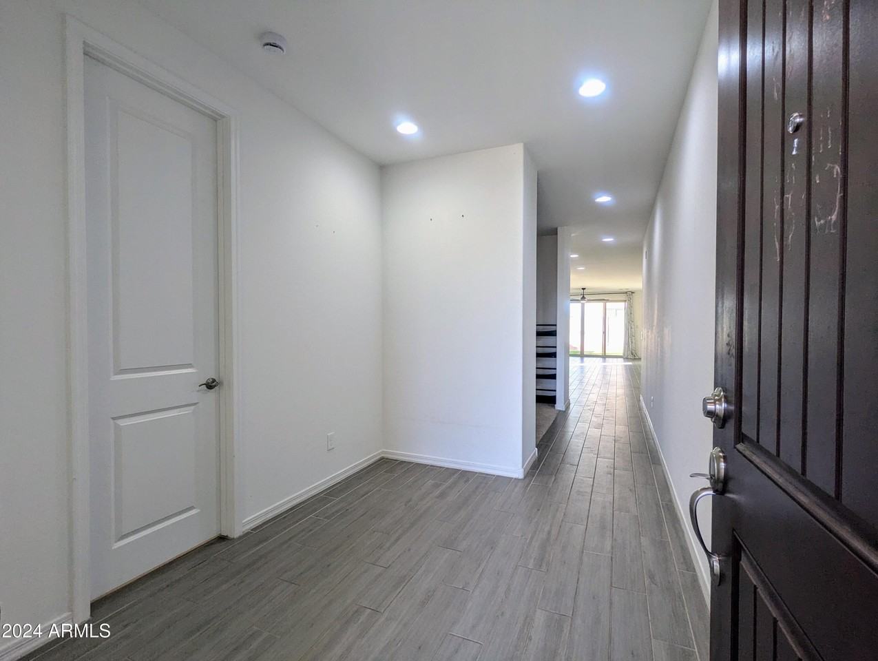11326 E Upton Ave - Photo 5 of 33