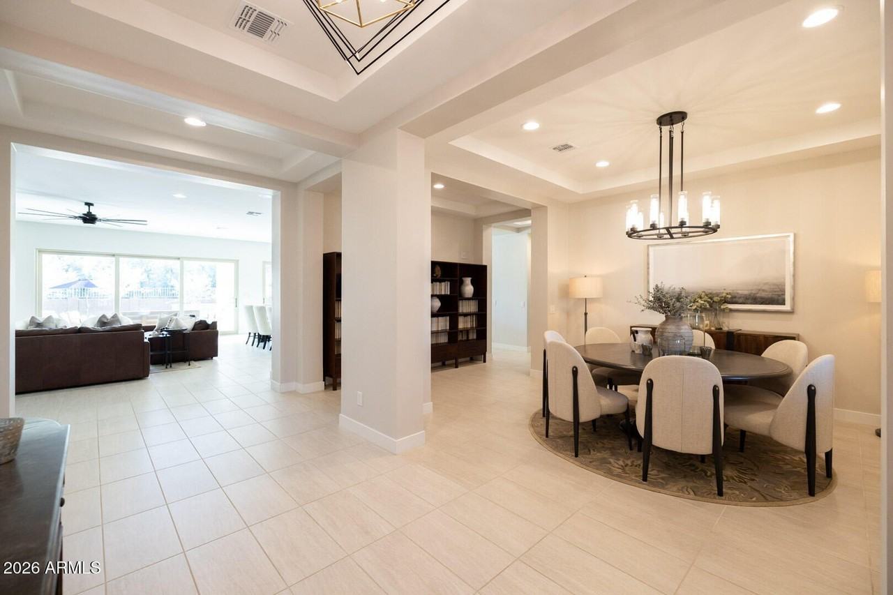 23045 E Via Las Brisas - Photo 6 of 39