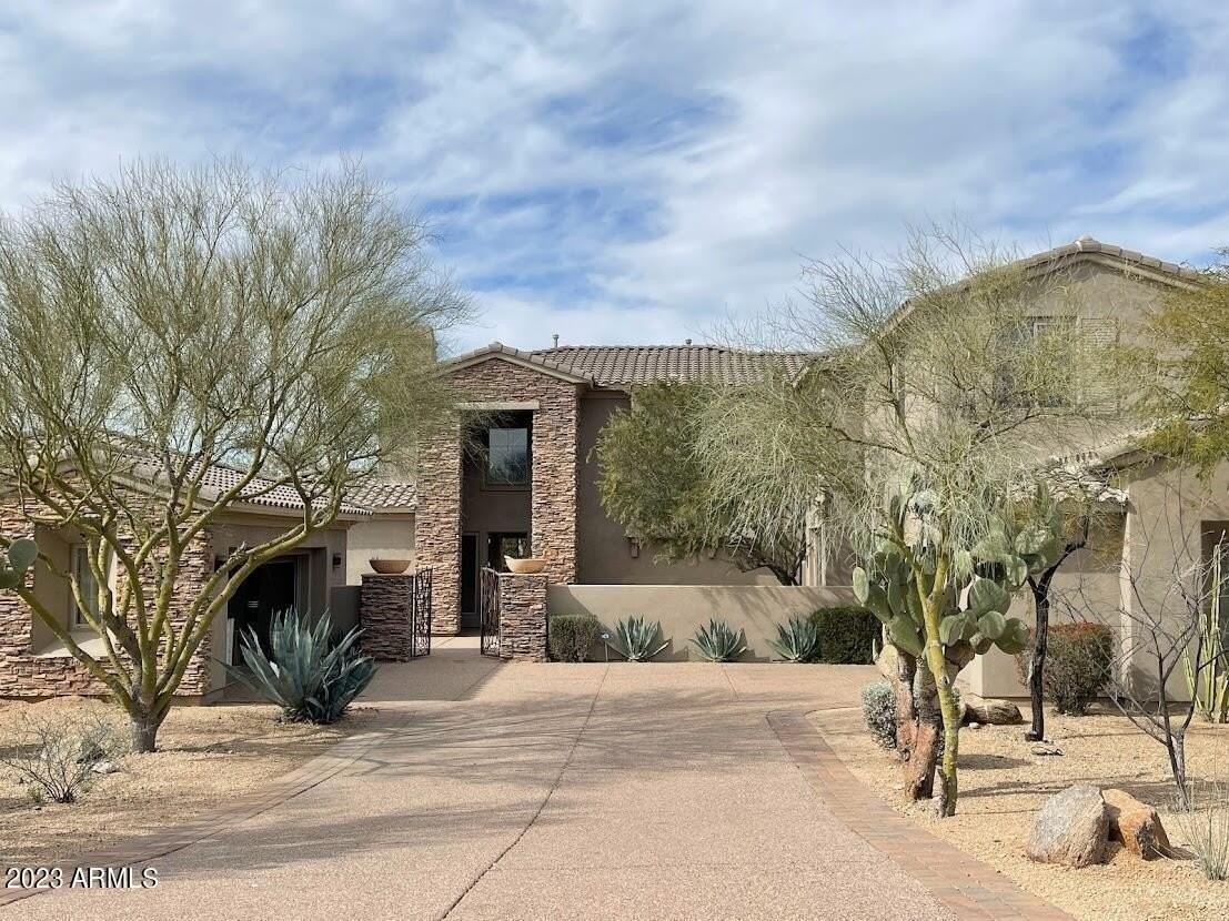 9778 E Jagged Peak Rd - Photo 3 of 37