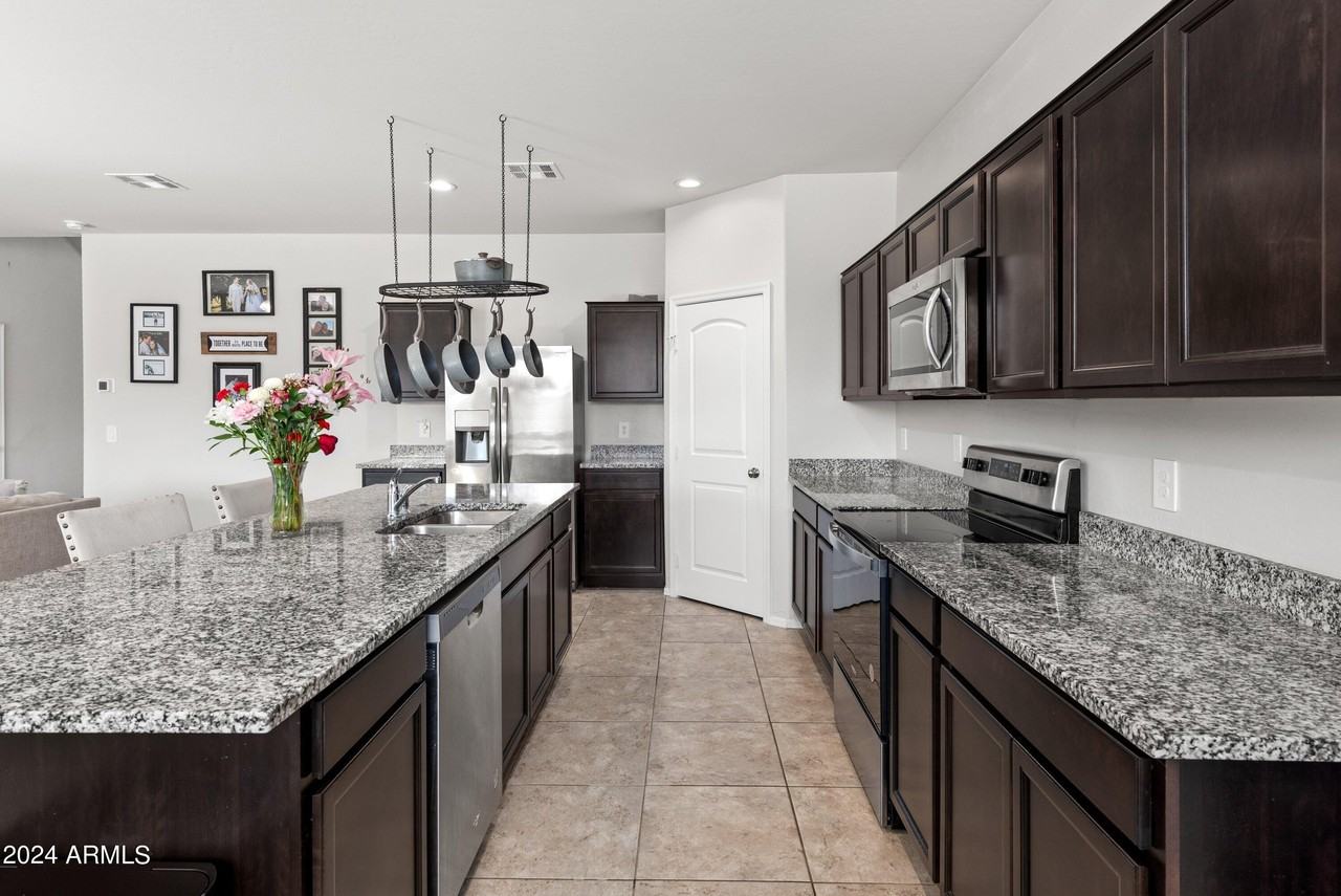 35419 W San Ildefanso Ave - Photo 2 of 38