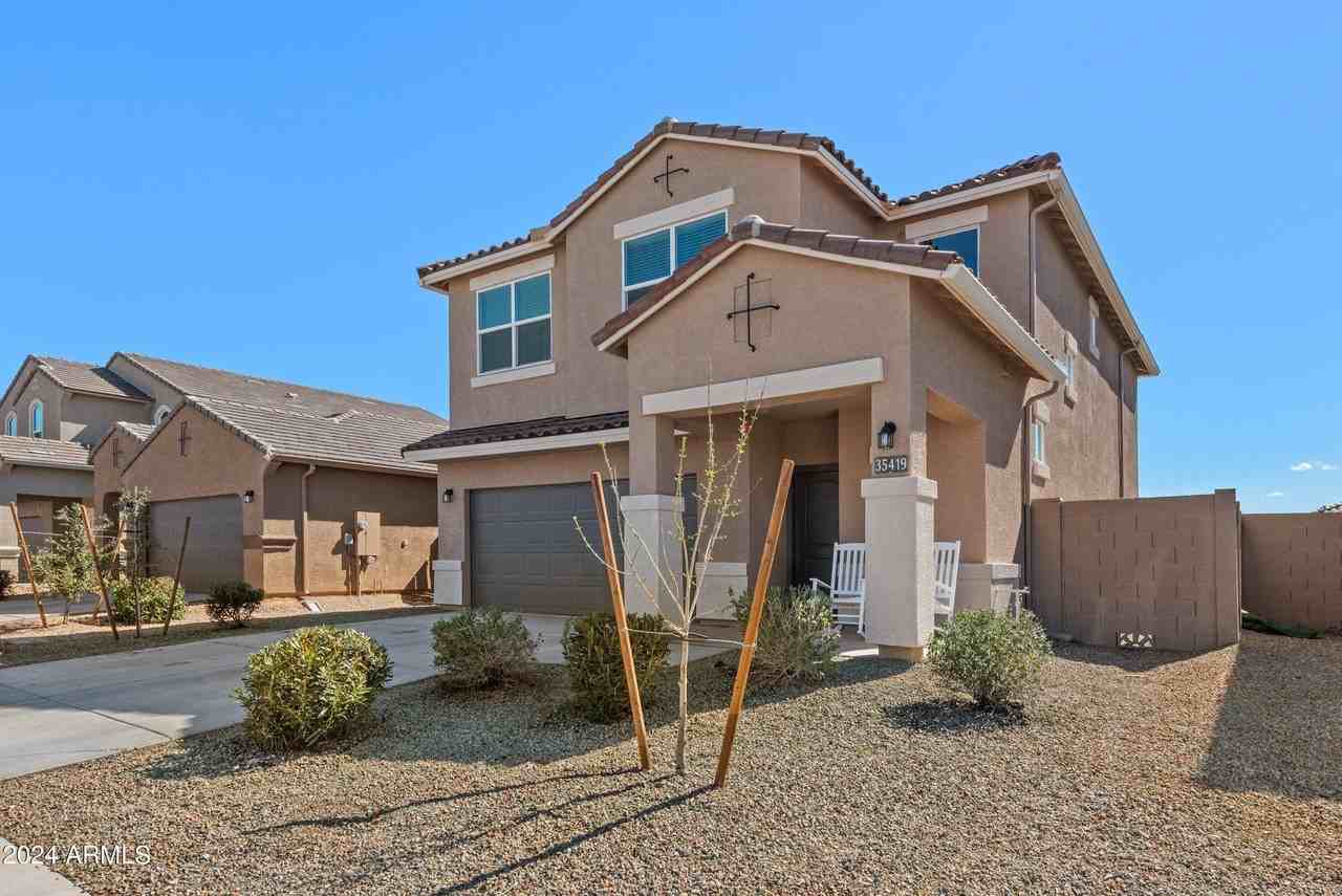 35419 W San Ildefanso Ave - Photo 4 of 38