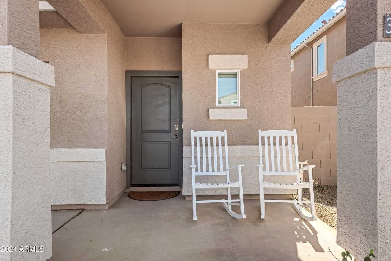 35419 W San Ildefanso Ave - Photo 6 of 38