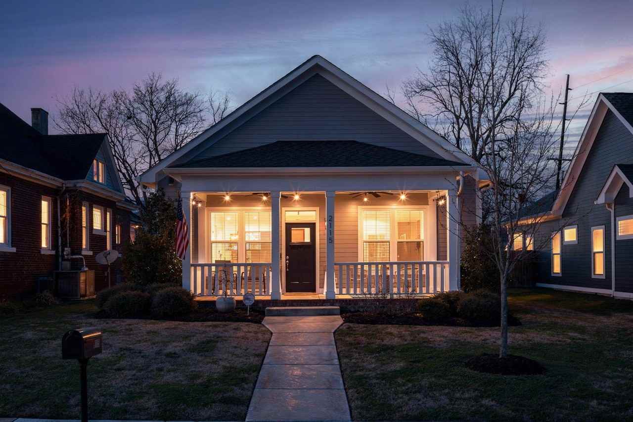 2115 Union Ave - Photo 2 of 50