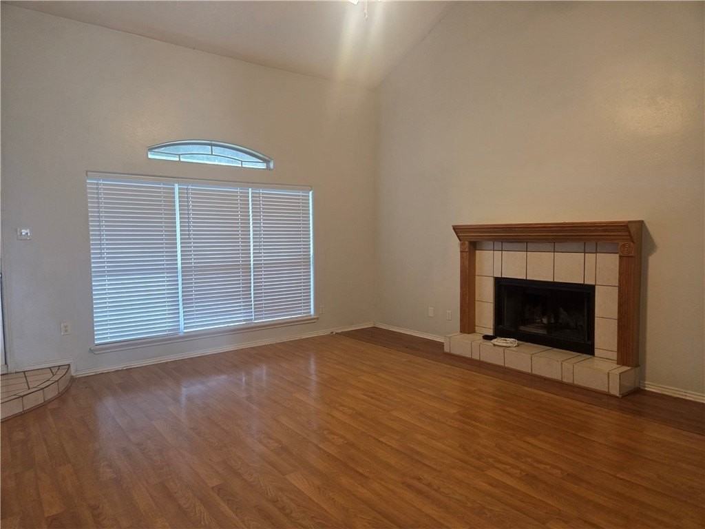 5218 Lethaby Dr - Photo 2 of 20