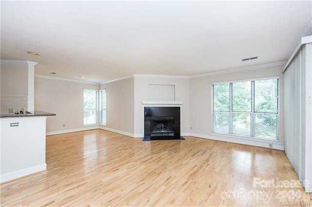 2518 Cranbrook Ln - Photo 3 of 18