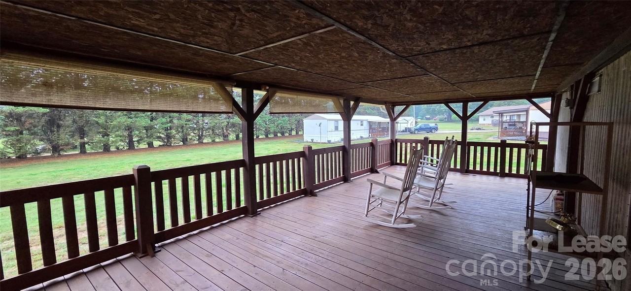 218 Overcash Rd - Photo 2 of 18