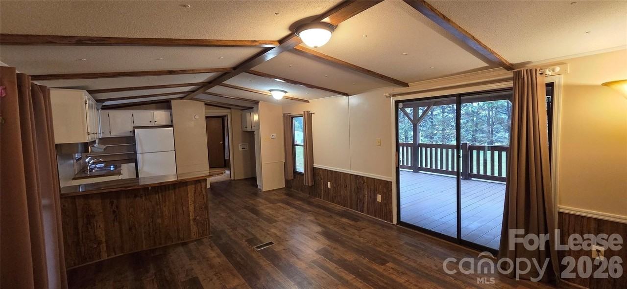 218 Overcash Rd - Photo 4 of 18