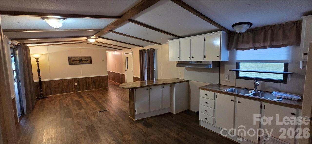 218 Overcash Rd - Photo 6 of 18