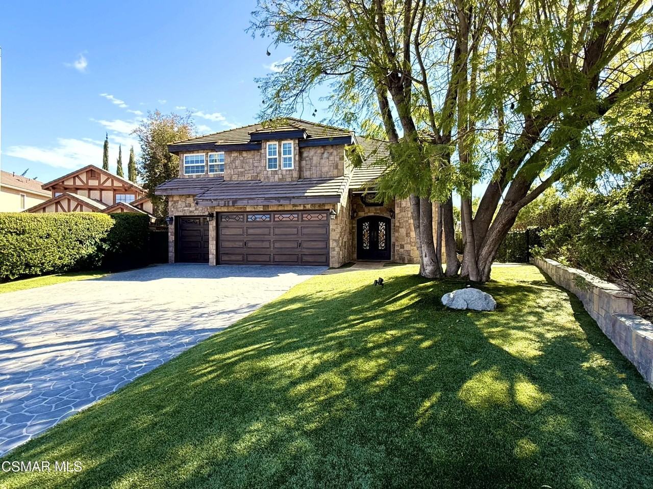 29608 Lazy Oak Pl - Photo 2 of 31