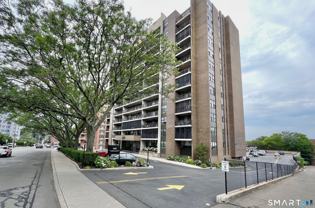 44 Strawberry Hill Ave #7B - Photo 1 of 1