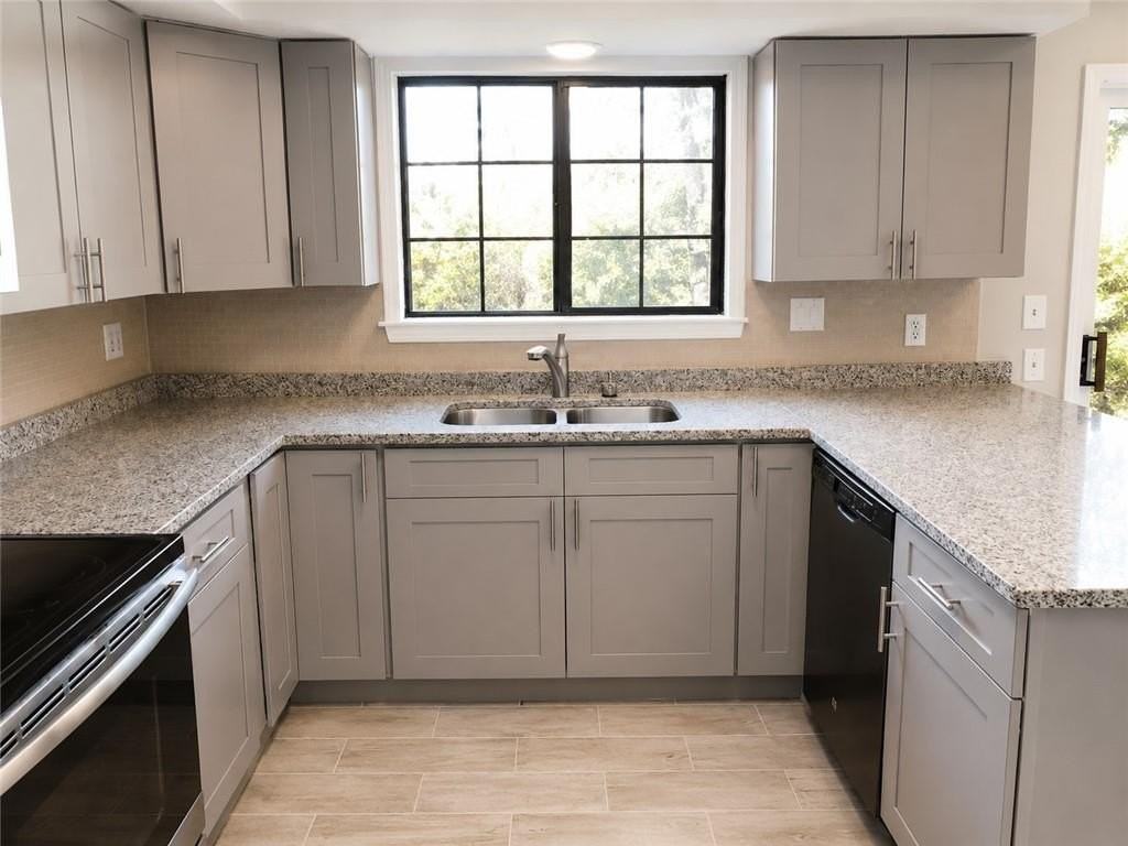 3059 Steeplechase - Photo 3 of 14