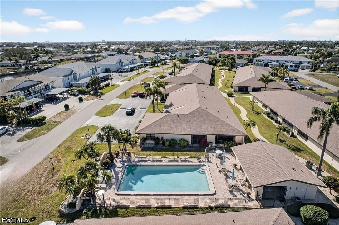3916 Se 11th Pl #503 - Photo 3 of 11