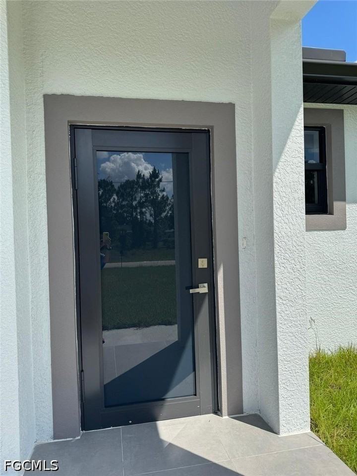 2206 Hogan Dr - Photo 2 of 4