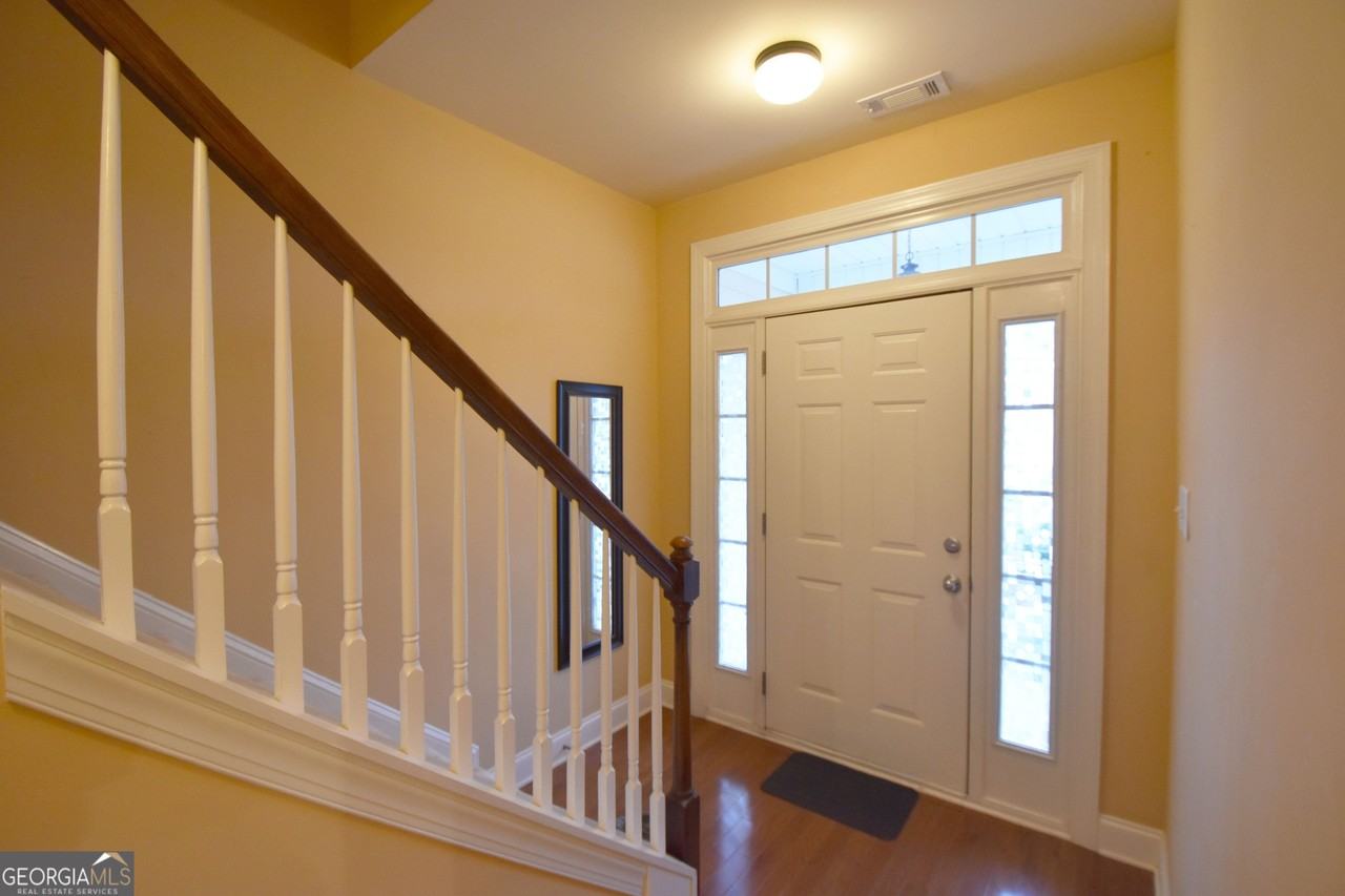269 Turnbridge Cir - Photo 4 of 33