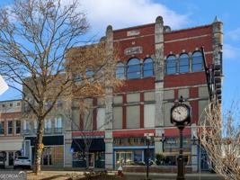 featured image of 102 N Hill St #304