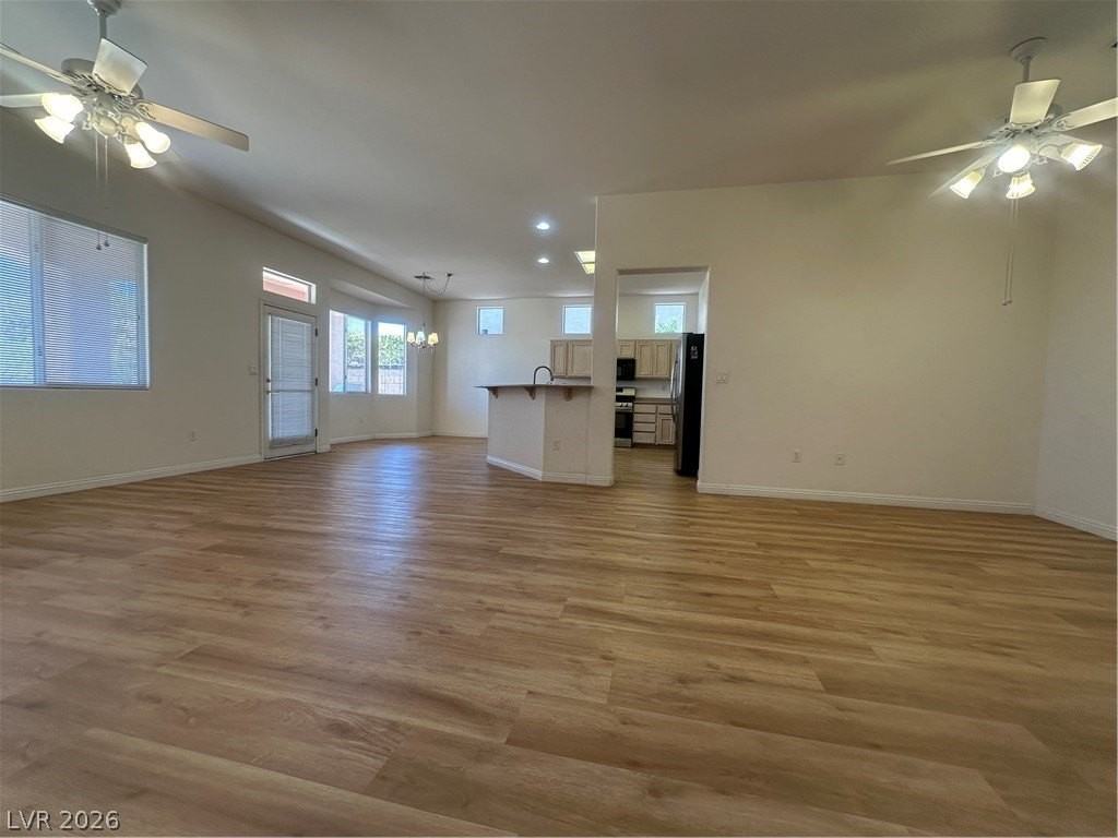 10717 Dover Creek Ave - Photo 6 of 24
