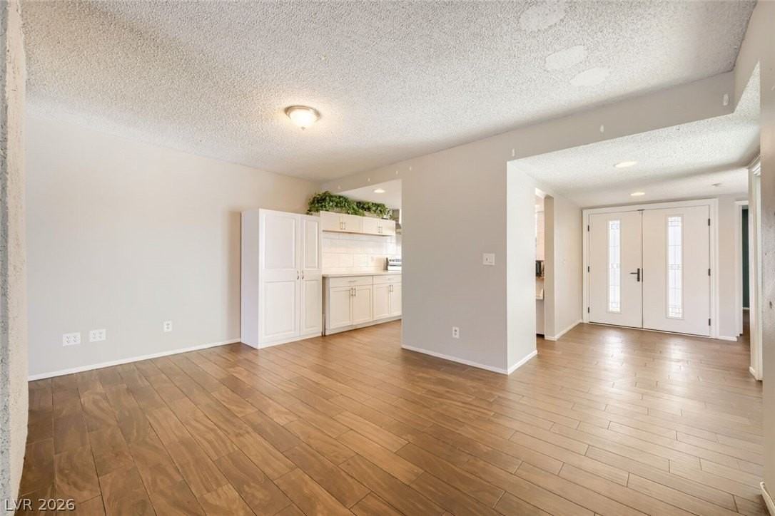 3143 Sonata Dr - Photo 2 of 16