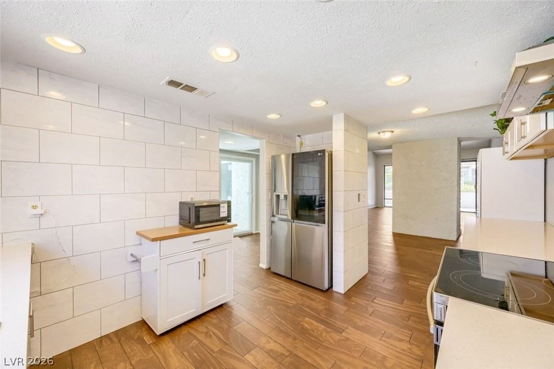 3143 Sonata Dr - Photo 5 of 16