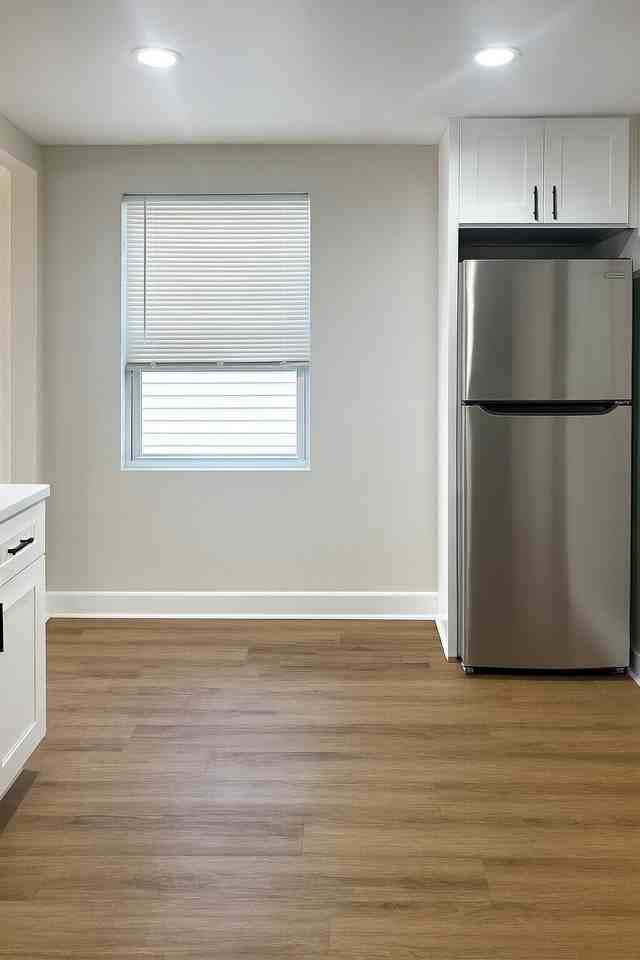7327 Chestnut Ave - Photo 4 of 15