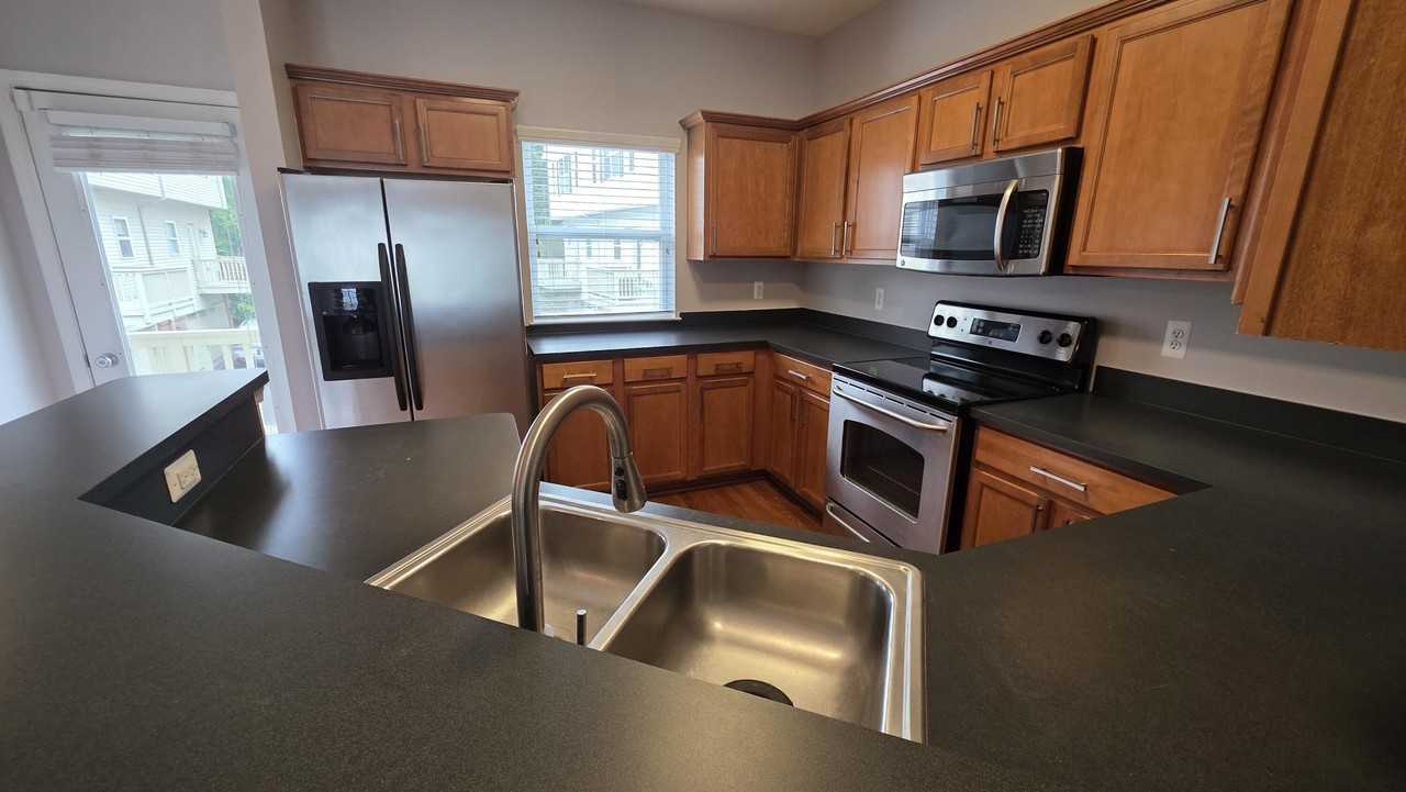 1547 Cass Lake Rd - Photo 6 of 23