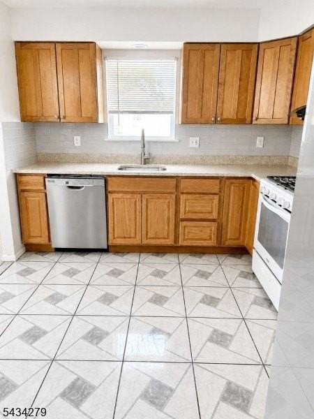 341 Yale Ave - Photo 6 of 19