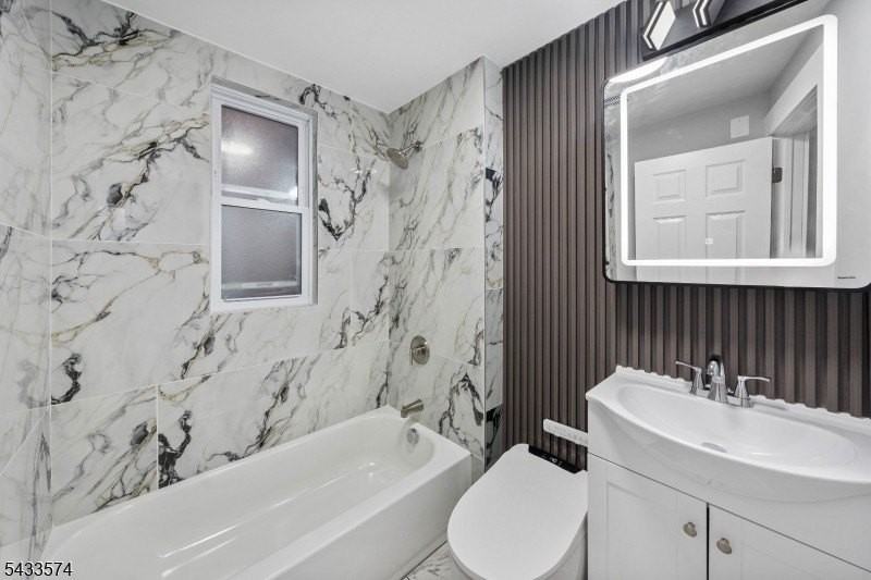 1920 S Wood Ave #1 - Photo 7 of 12