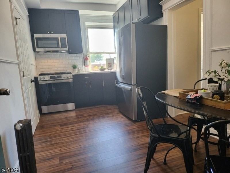 288290 Main St - Photo 3 of 14