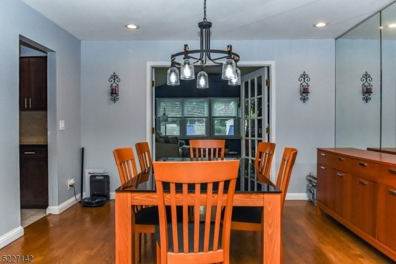 13 Crefeld Ct - Photo 6 of 39