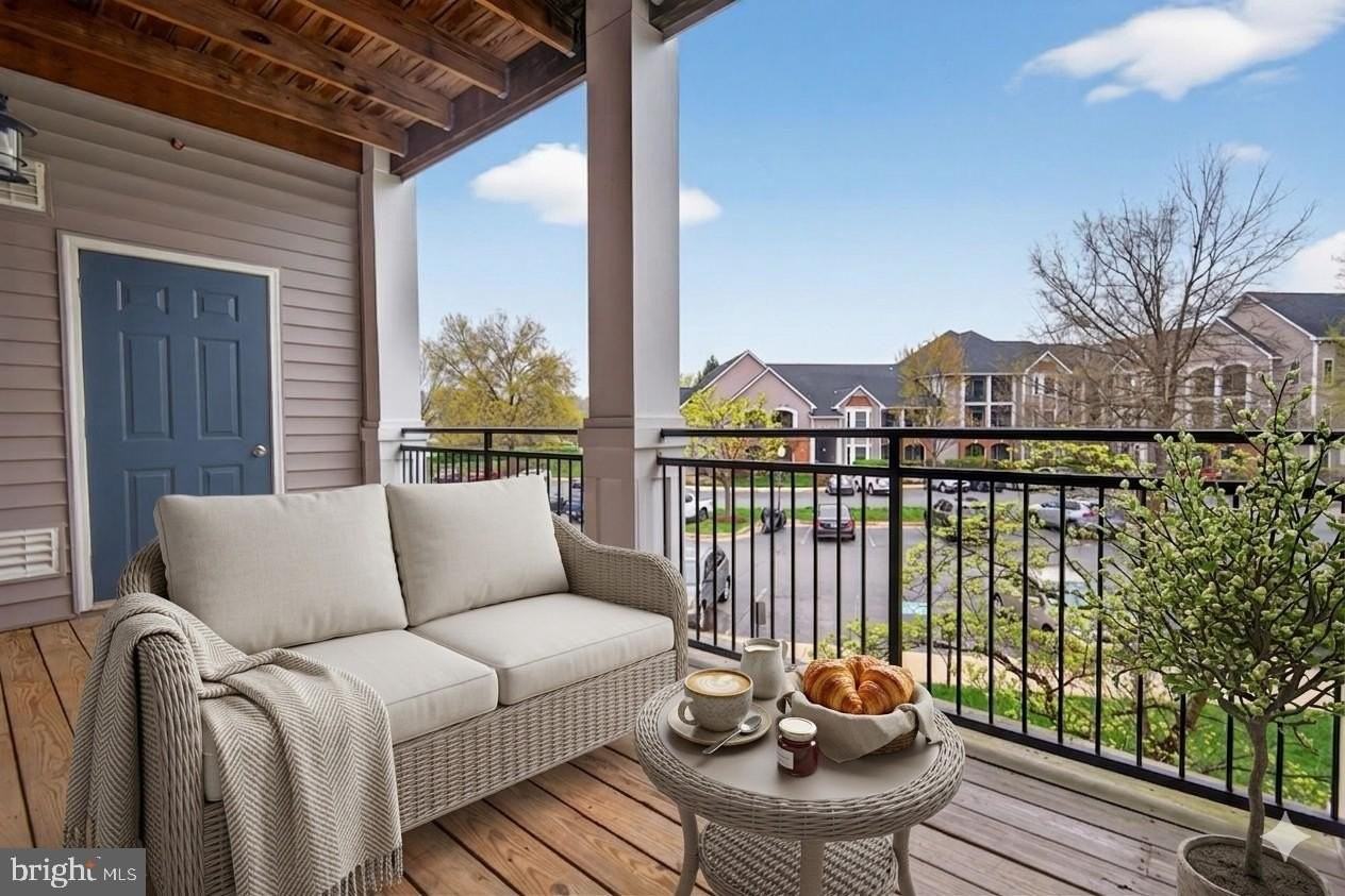 46588 Drysdale Ter - Photo 2 of 29