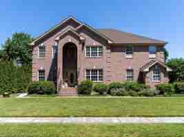 featured image of 138 Greengable Way