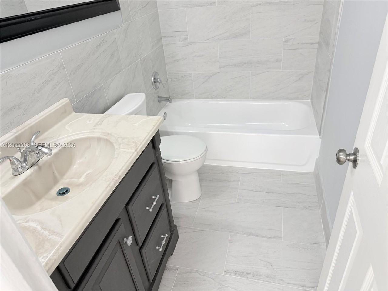 1312 Nw 8th Ave - Photo 7 of 30