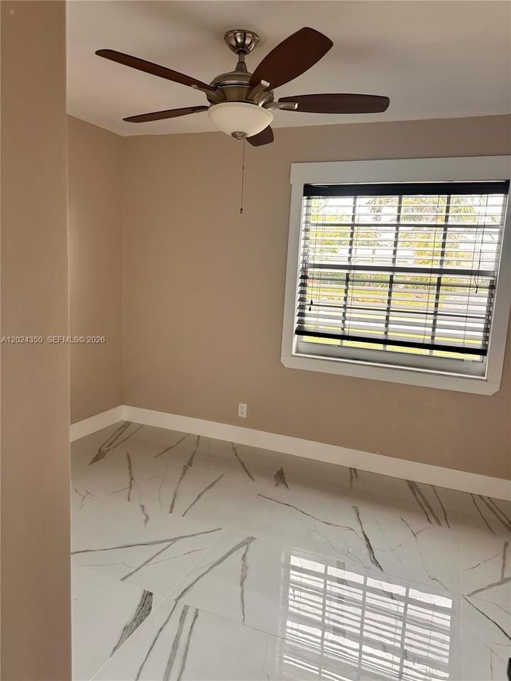 3614 Everglades Rd #0 - Photo 7 of 9