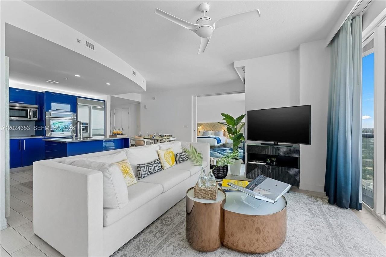 3101 Bayshore Dr #1508 - Photo 5 of 17