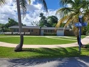 9401 Sw 181st St - Photo 2 of 47