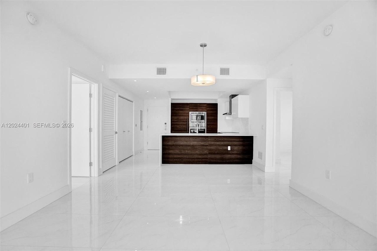 301 Altara Ave #536 - Photo 4 of 50