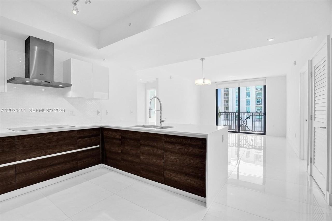 301 Altara Ave #536 - Photo 5 of 50