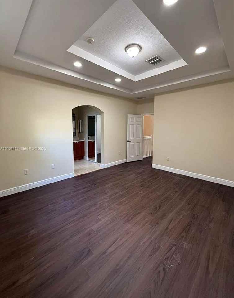 6542 Hidden Cove Dr #4-4 - Photo 7 of 13